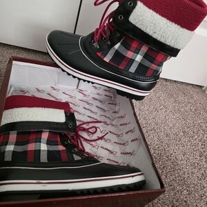 Forever 21 Red Plaid Boots